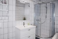 Badezimmer Erdgeschoss monteurzimmer-burgwedel.de